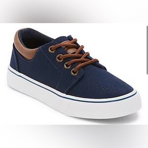 Thereabouts Knox Boys Round Closed Toe‎ Shoe